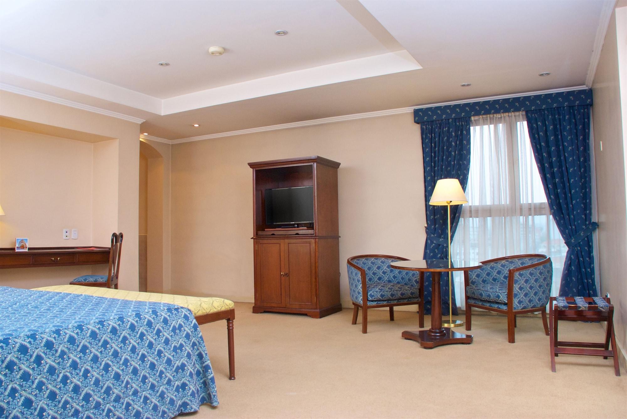 Provincial Plaza Hotel Salta Luaran gambar