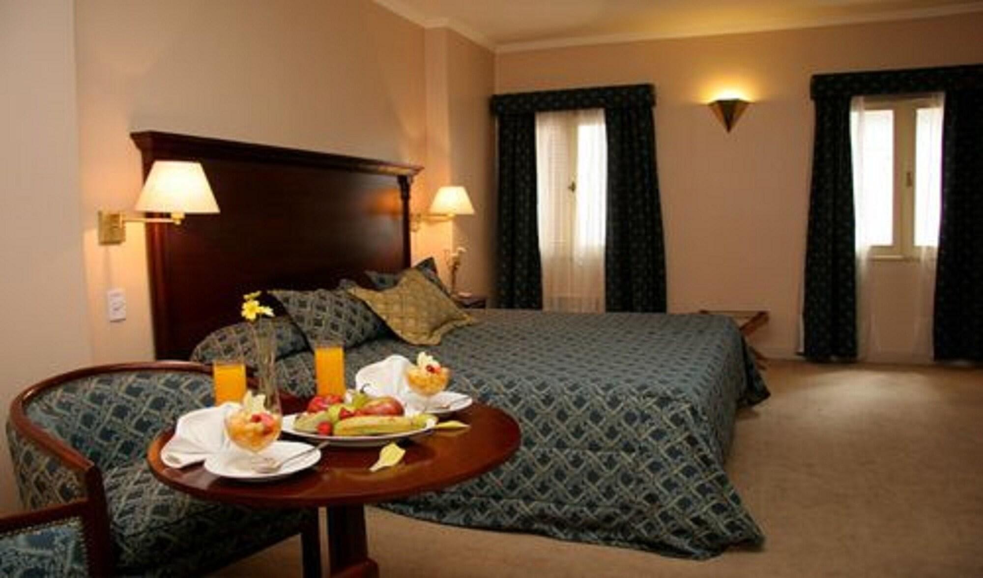 Provincial Plaza Hotel Salta Luaran gambar